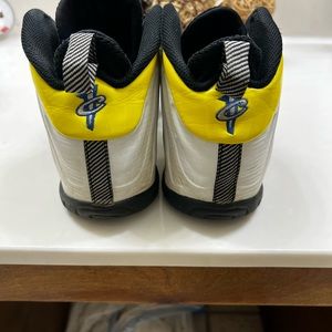 Boys Nike Foamposites